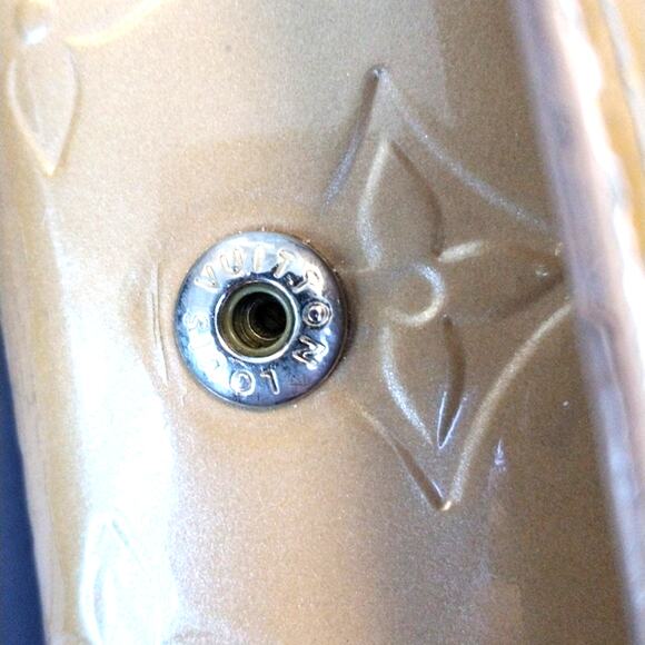 Louis Vuitton Vernis Key Case Holder Yellow 4 Hooks Monogram Luxury Vintage - Picture 11 of 12